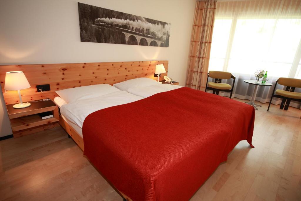 Hotel Albula & Julier Tiefencastel Chambre photo